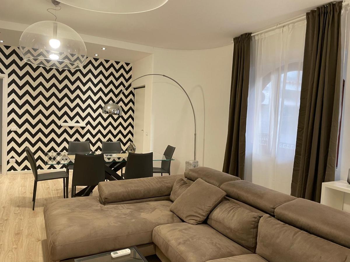 אנלציט Aci Boutique Apartment מראה חיצוני תמונה